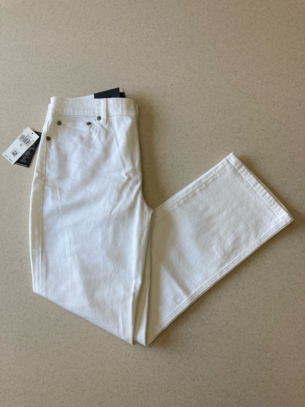 NWT Ralph Lauren Women's High-Rise White Jeans Size 10 -- 30 Waist